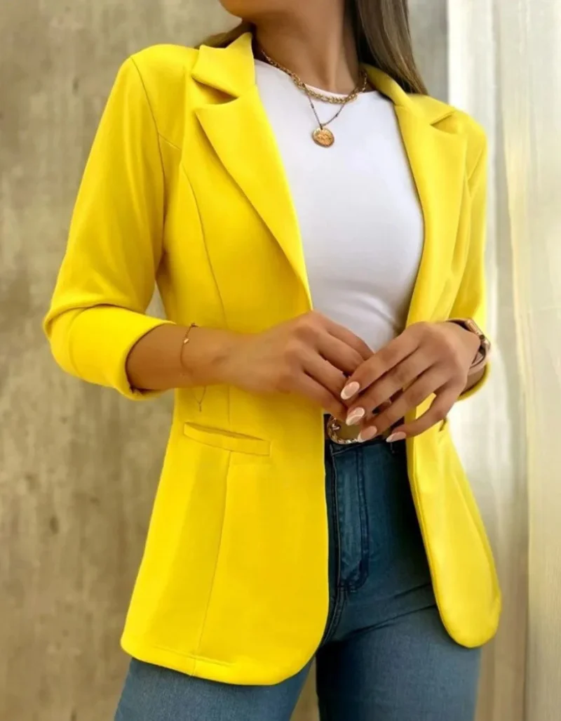 Adelaida | Casual and stylish winter garment - Image 2