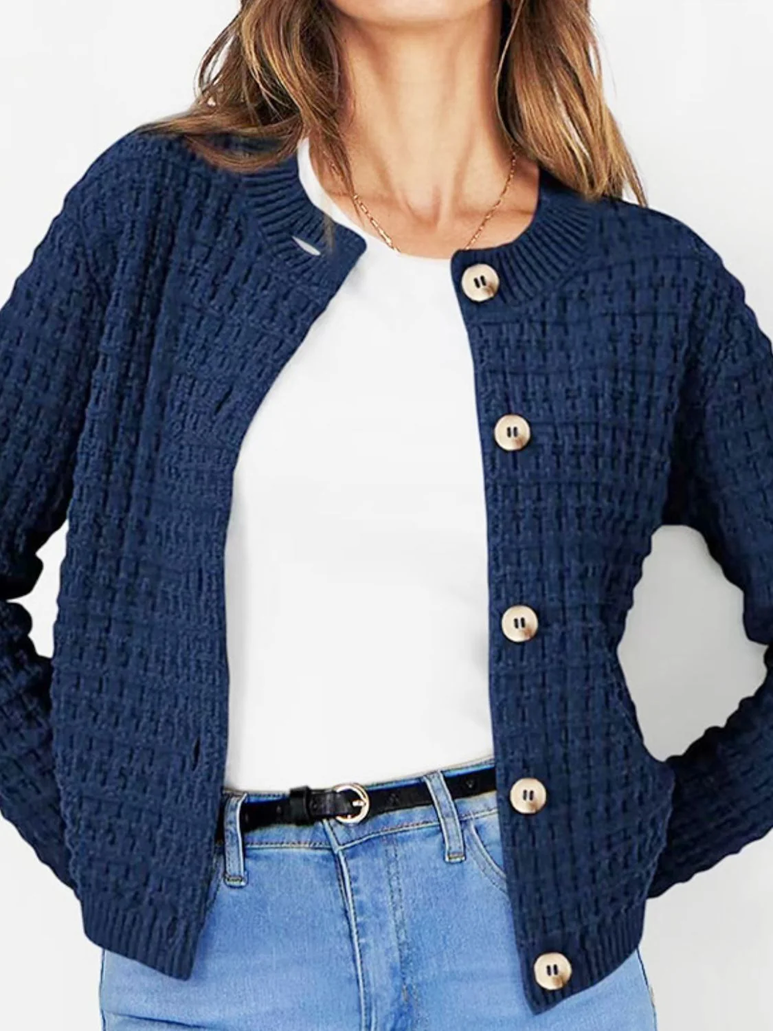 Adele | Buttoned, long-sleeved cardigan with a crew neck - Image 4