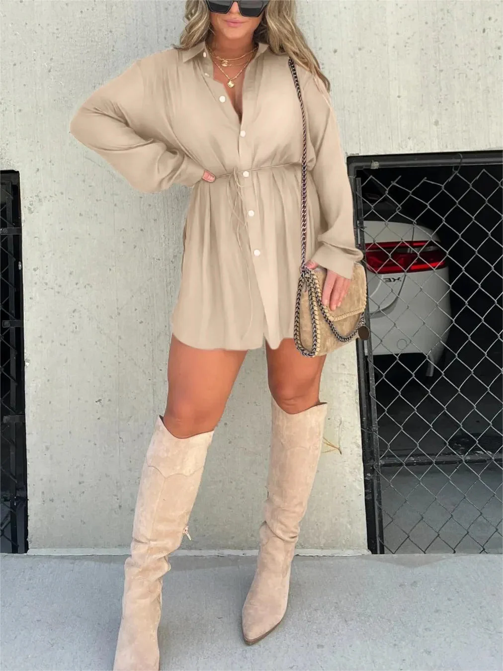 Adelina® | Trendiges Satin-Strampeldress - Image 7