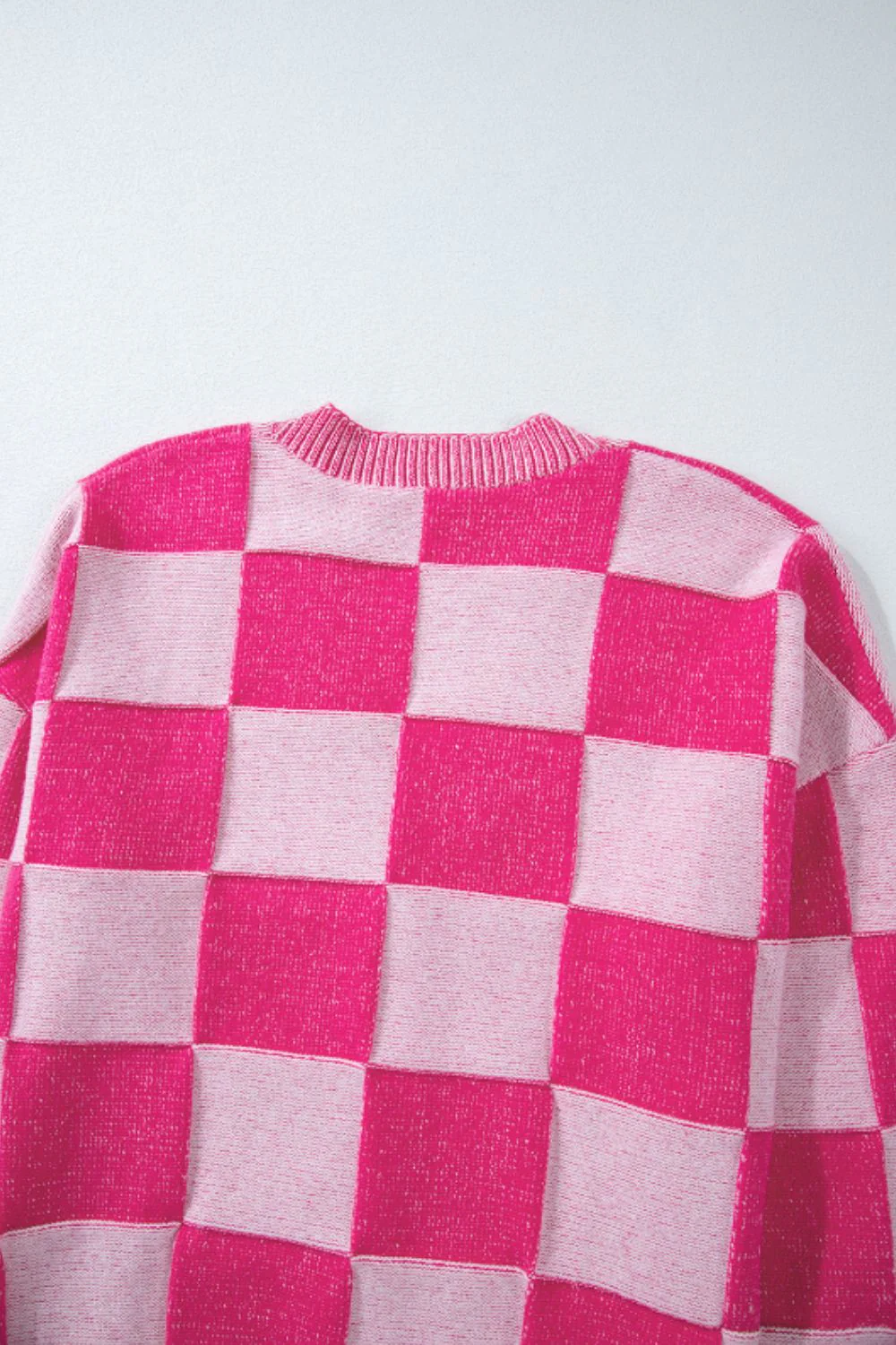 Adriana | Checked long-sleeved cardigan with V-neck - Image 5