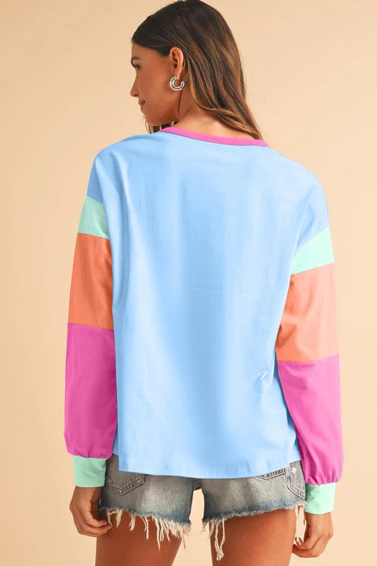 Adriana | Loose fit top with color block sleeves - Image 13