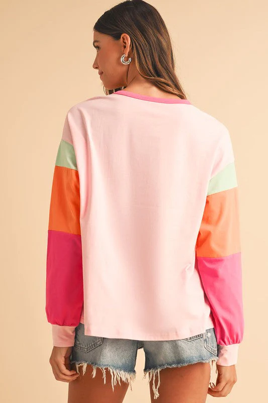 Adriana | Loose fit top with color block sleeves - Image 17