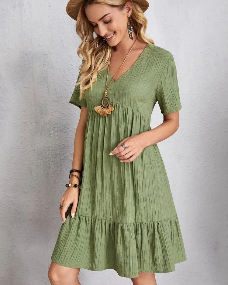 Adriana® | Vintage Dress With V-Neck & Lace Design - Image 10
