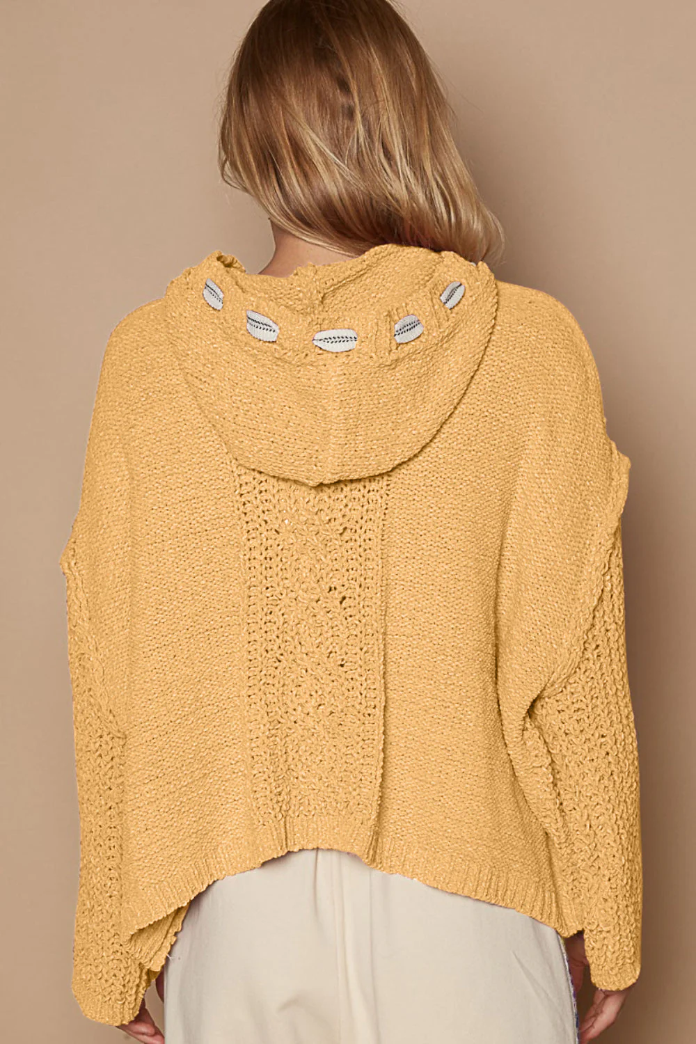 Alba | Chenille cable knit sweater with hood - Image 2