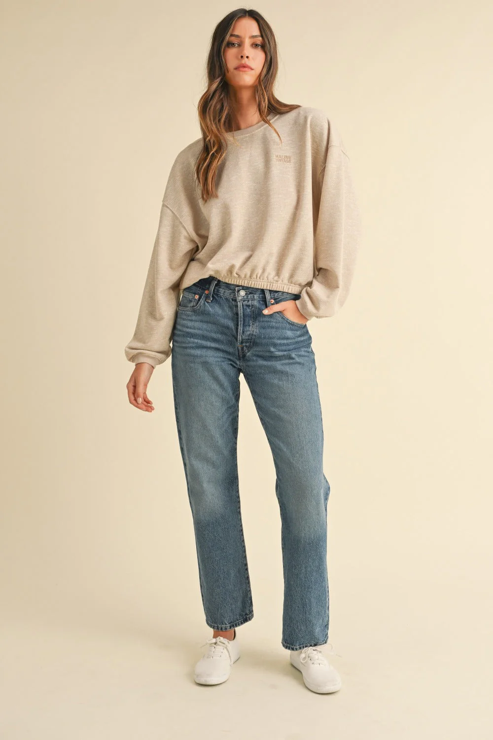 Alba | Mable crew neck sweatshirt with letter embroidery - Image 4