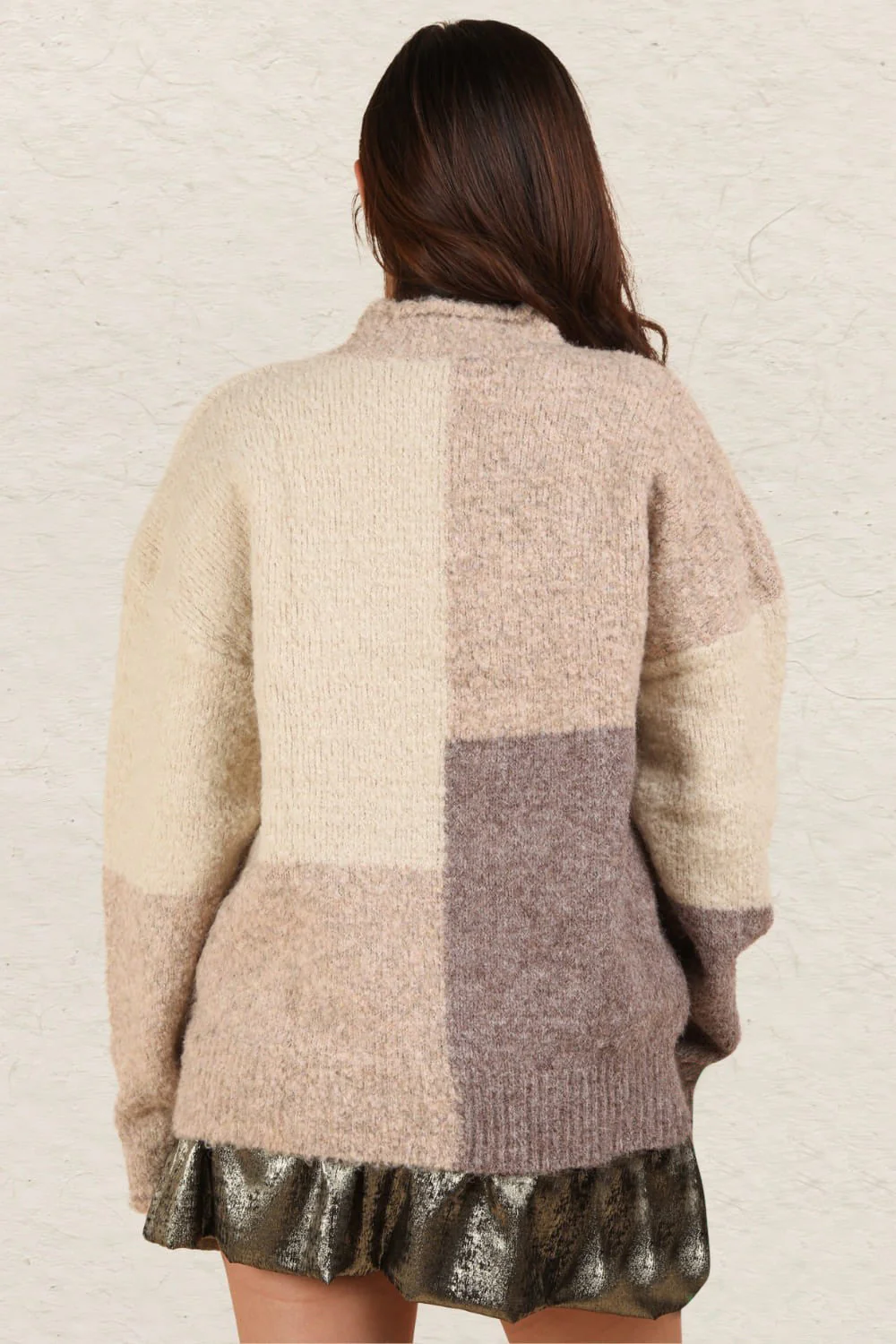 Alessa | Color block sweater with a stand-up collar and dropped shoulders - Image 2