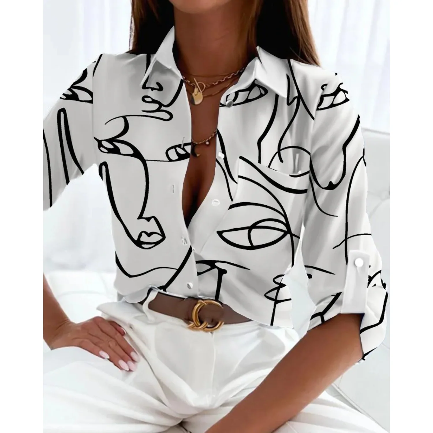 Alice | Elegant women's blouse in business style with a lined print - Image 3