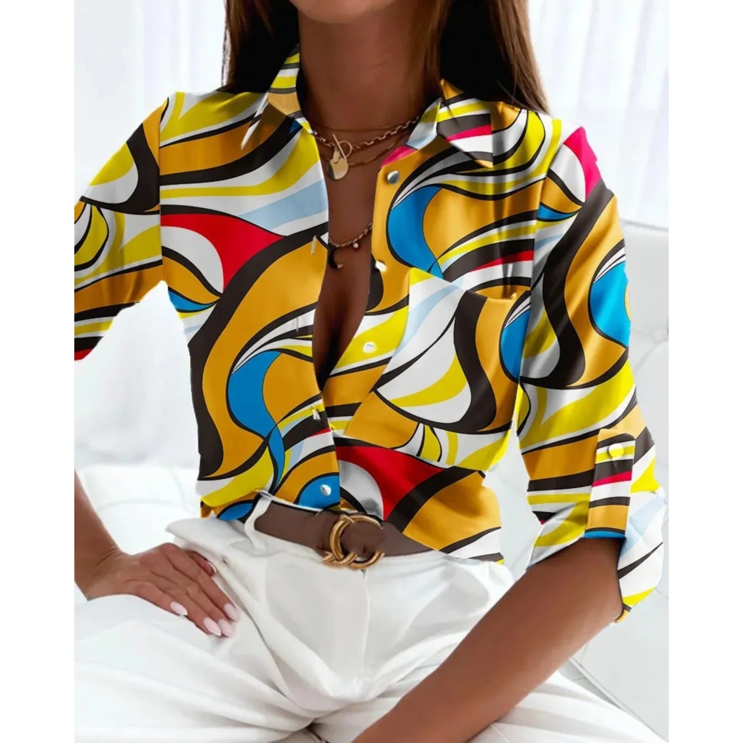 Alice | Elegant women's blouse in business style with a lined print - Image 5