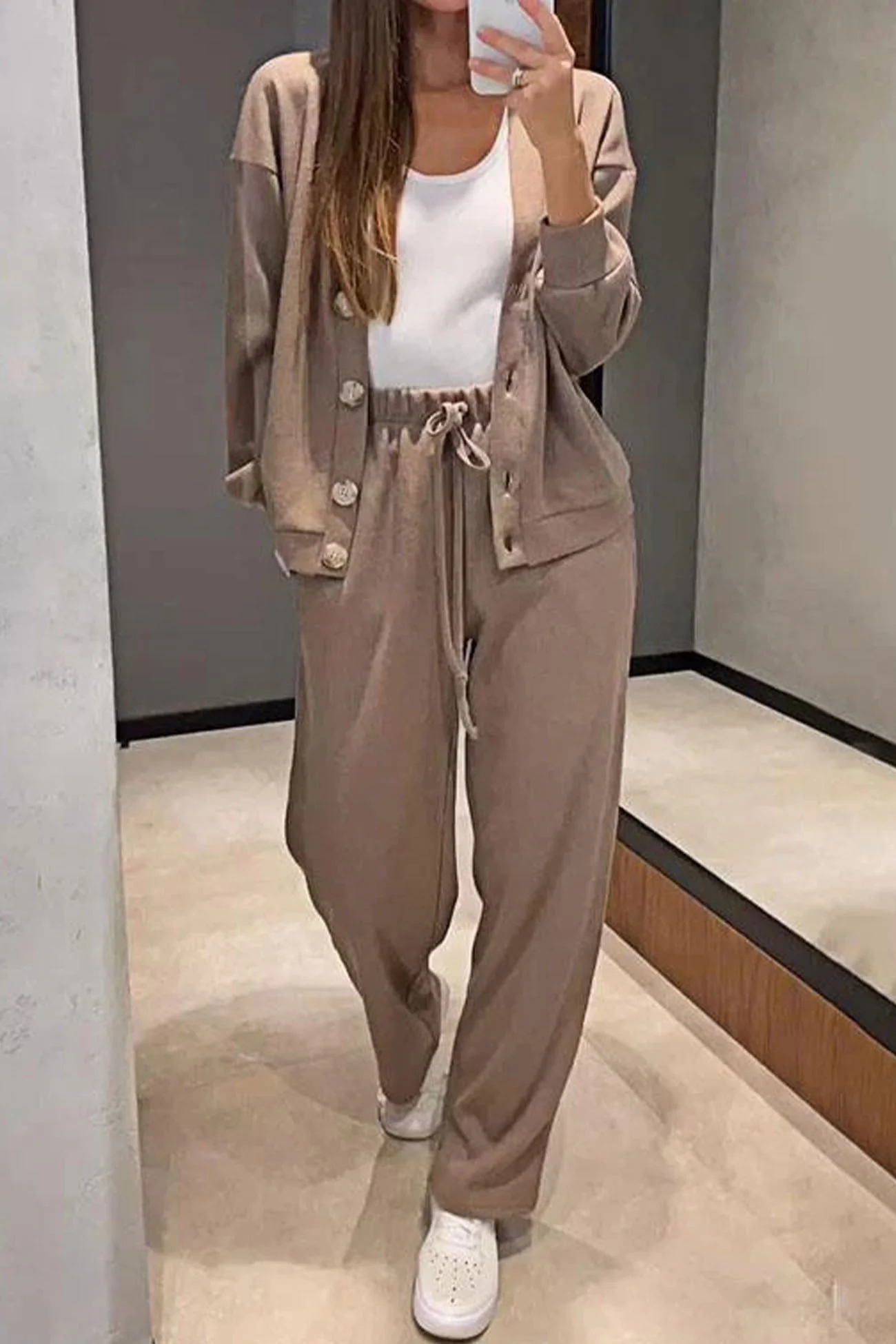 Alicia | Solid color cardigan set with long pants and buttons - Image 3