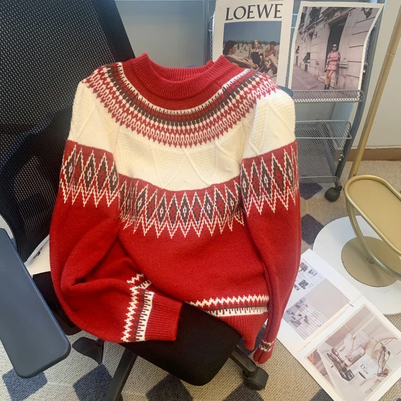 Alida | Warm vintage patchwork crew neck knitted sweater for women