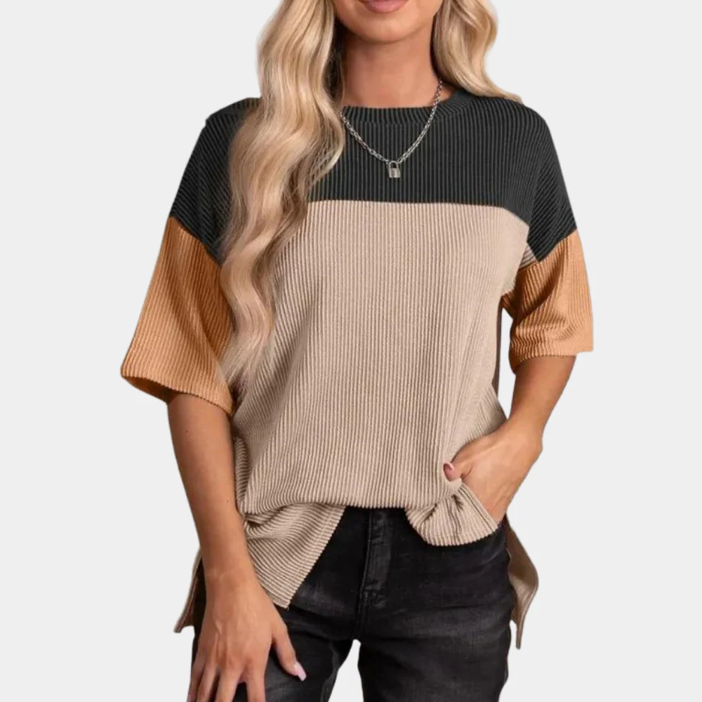 Alina | Relaxed and stylish winter t-shirt - Image 5