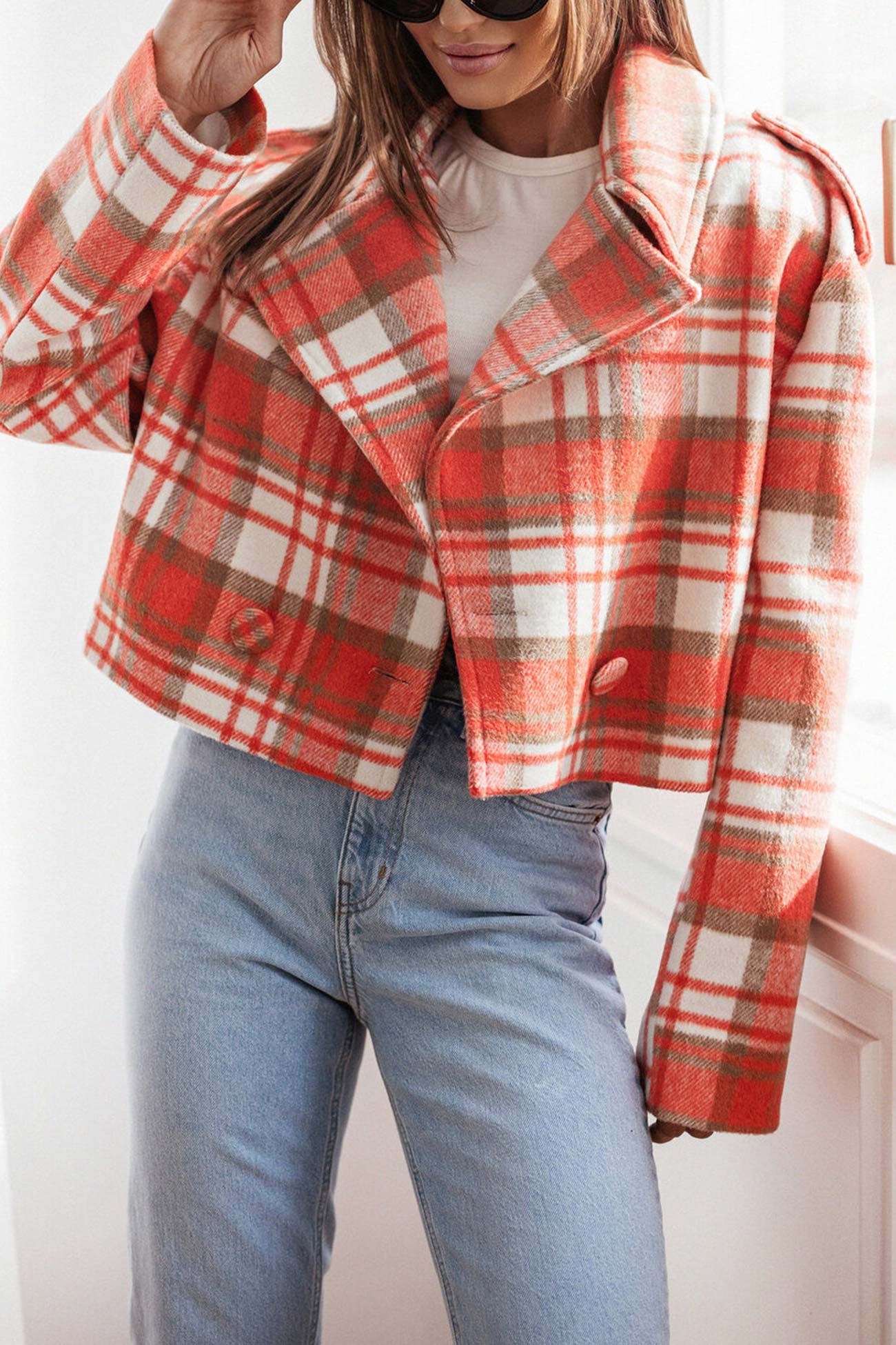 Alma | Checked crop blazer with button placket - Image 2