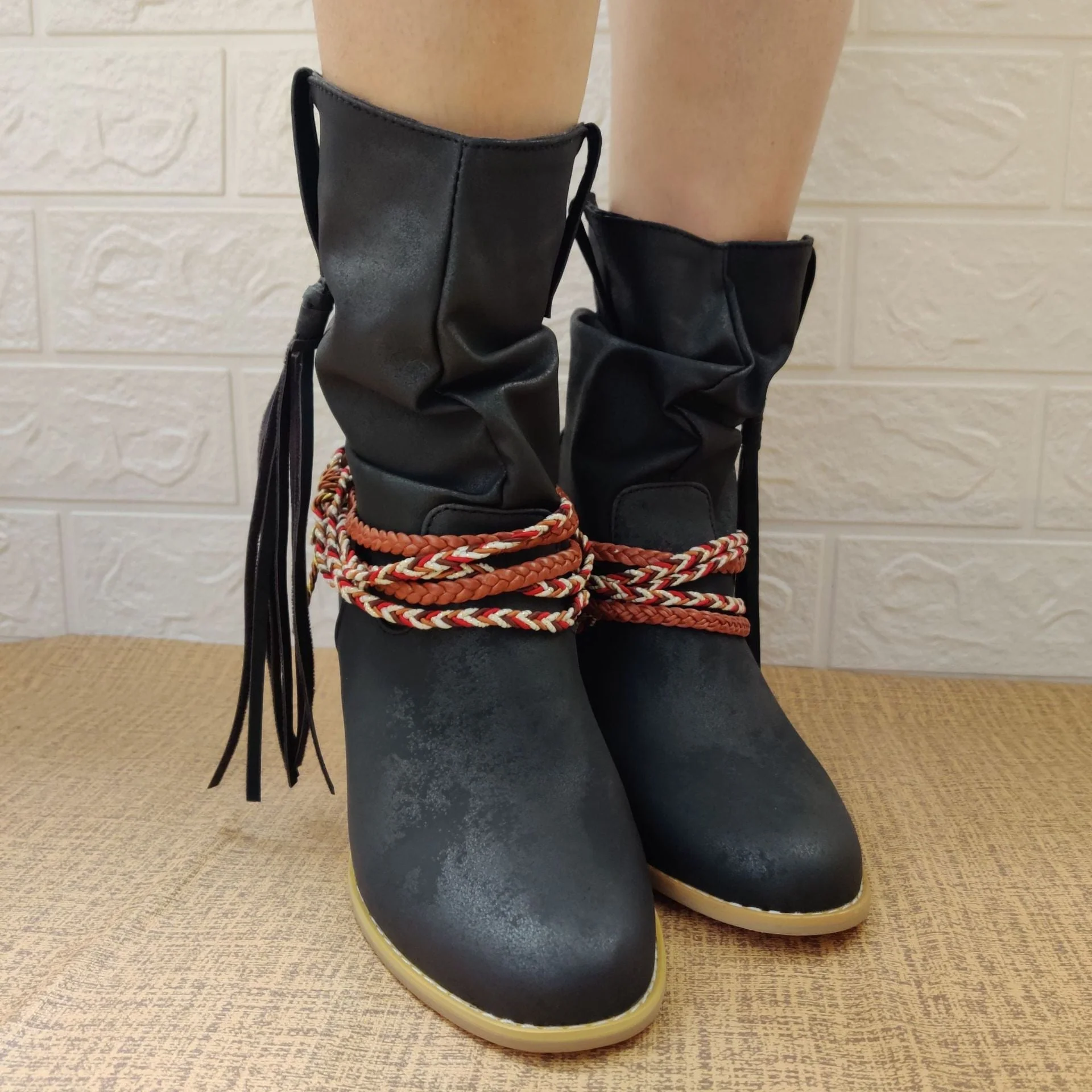 Alma | Sleek and supportive orthopedic boots - Image 15