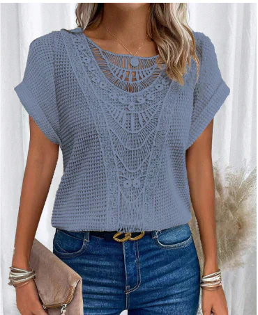Amadis® | Women'S Stylish Embossed Blouse With Folded Sleeves - Image 5