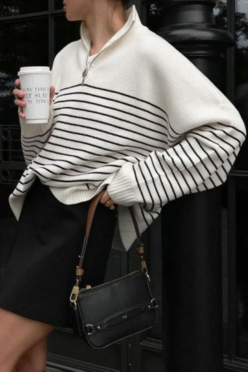 Amanda | Casual tops with checked, striped contrast turn-down collar - Image 3