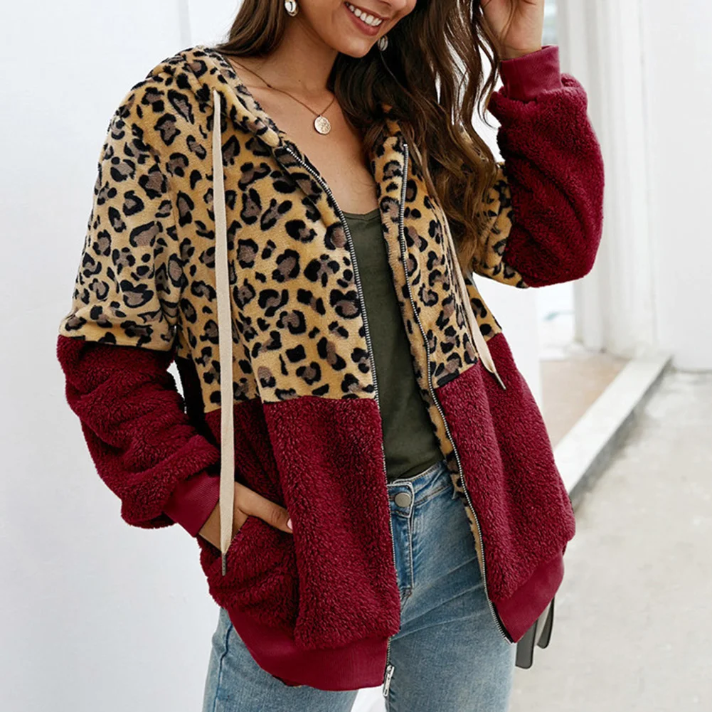 Amanda | Effortless and trendy winter hoodie - Image 5