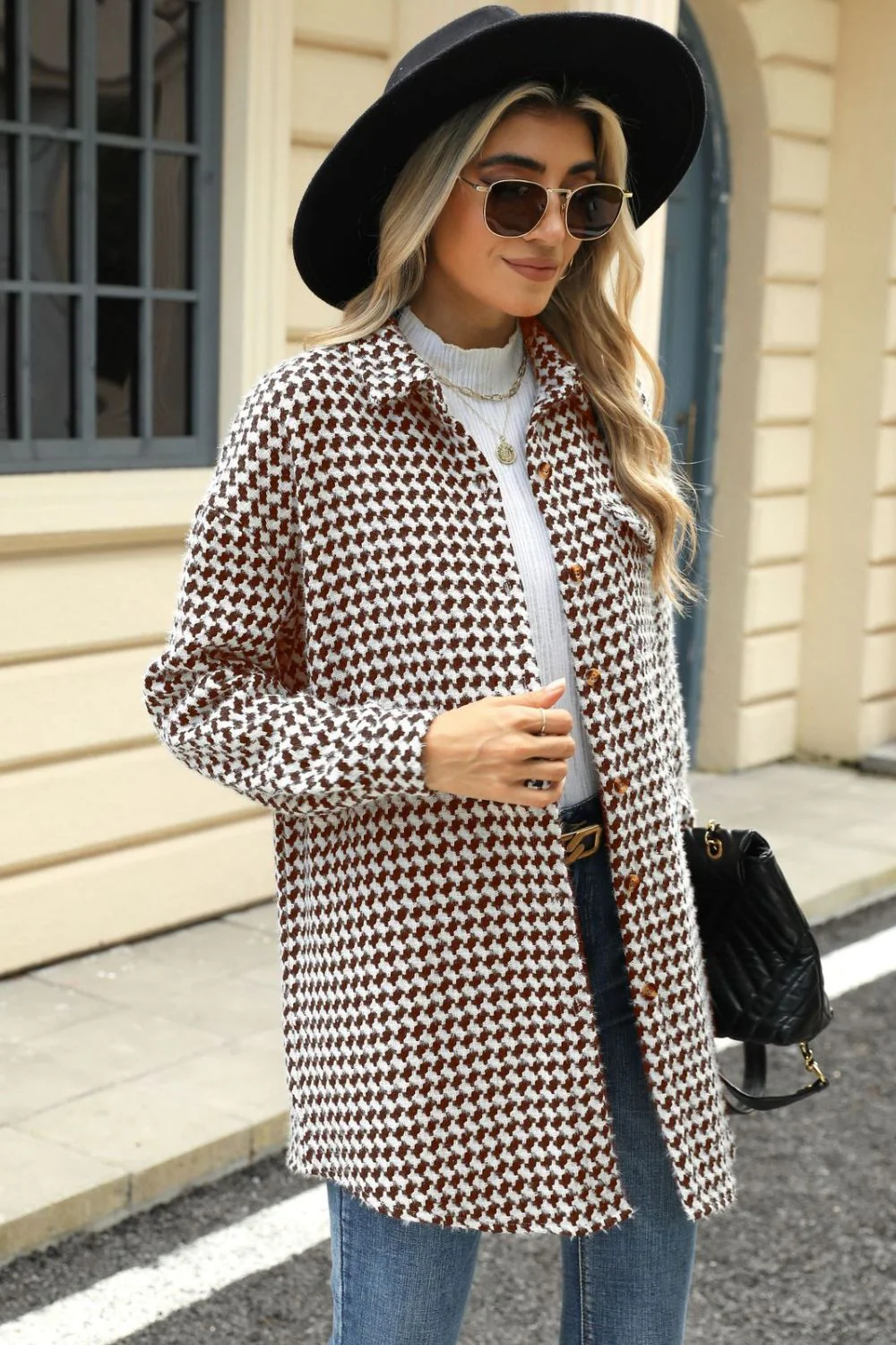 Anika | Houndstooth coat with buttons and dropped shoulders - Image 9