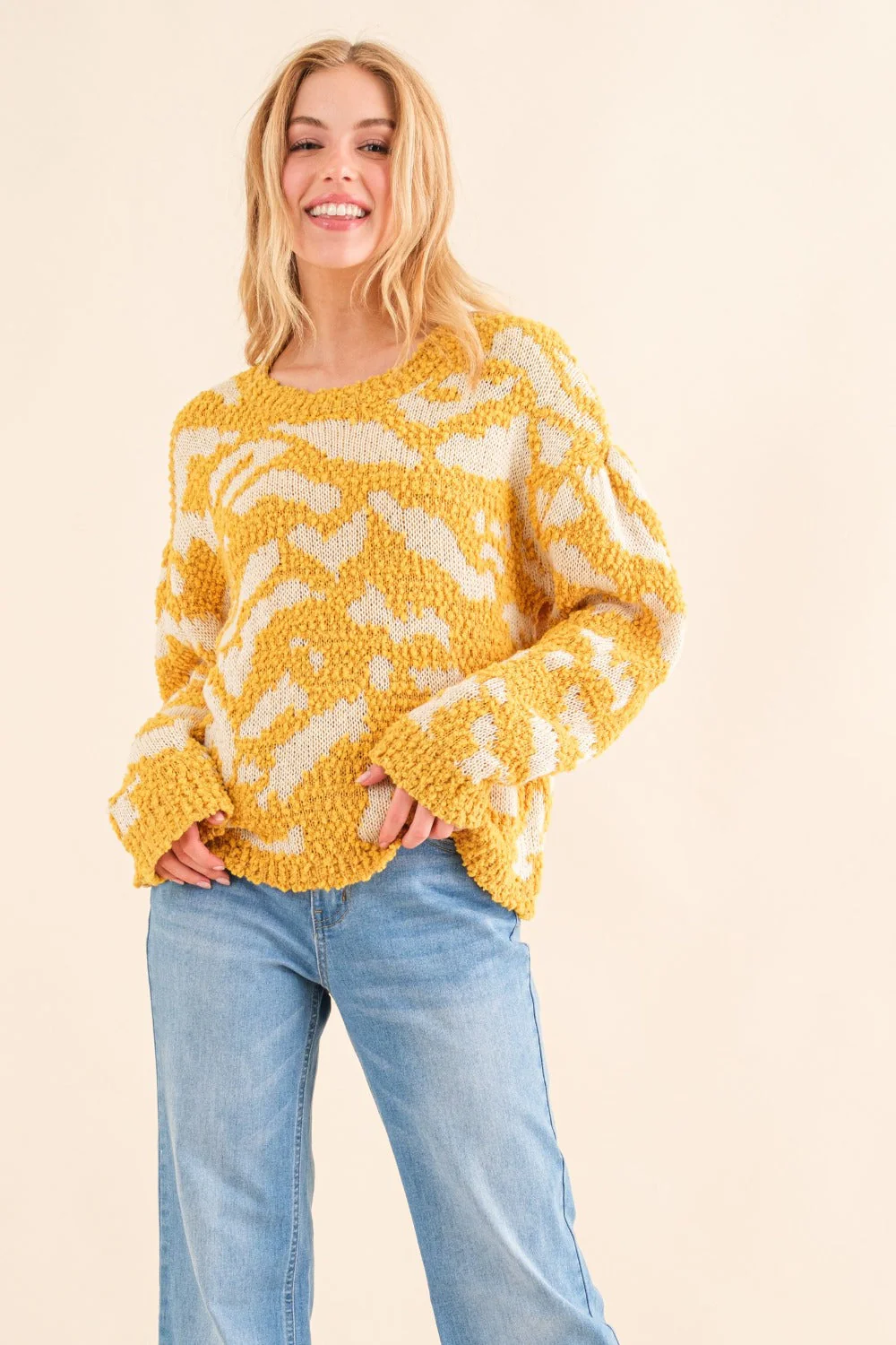 Anke | And the Why textured contrast sweater in full size - Image 4