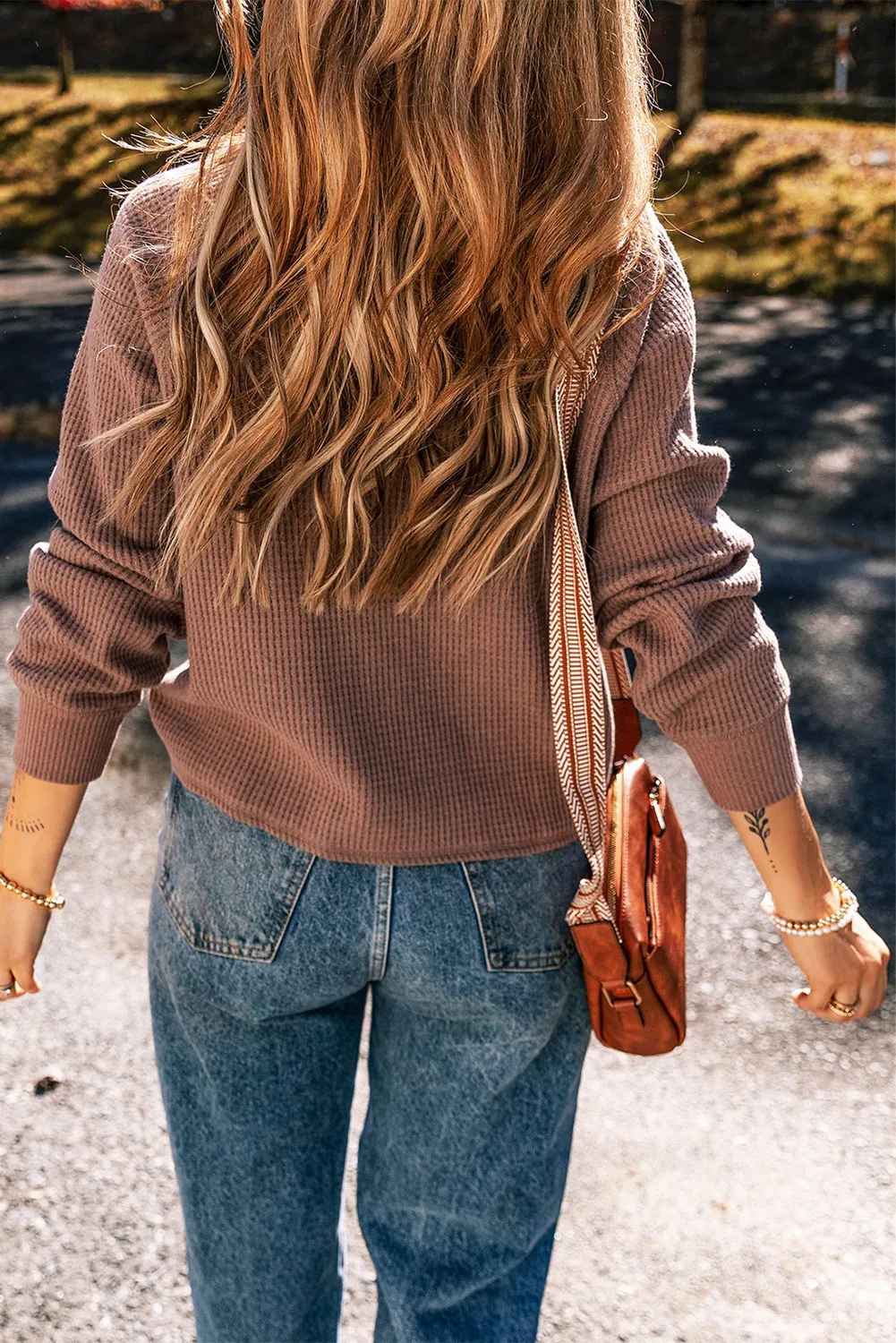 Annabelle | Waffle knit long sleeve blouse with a crew neck - Image 4