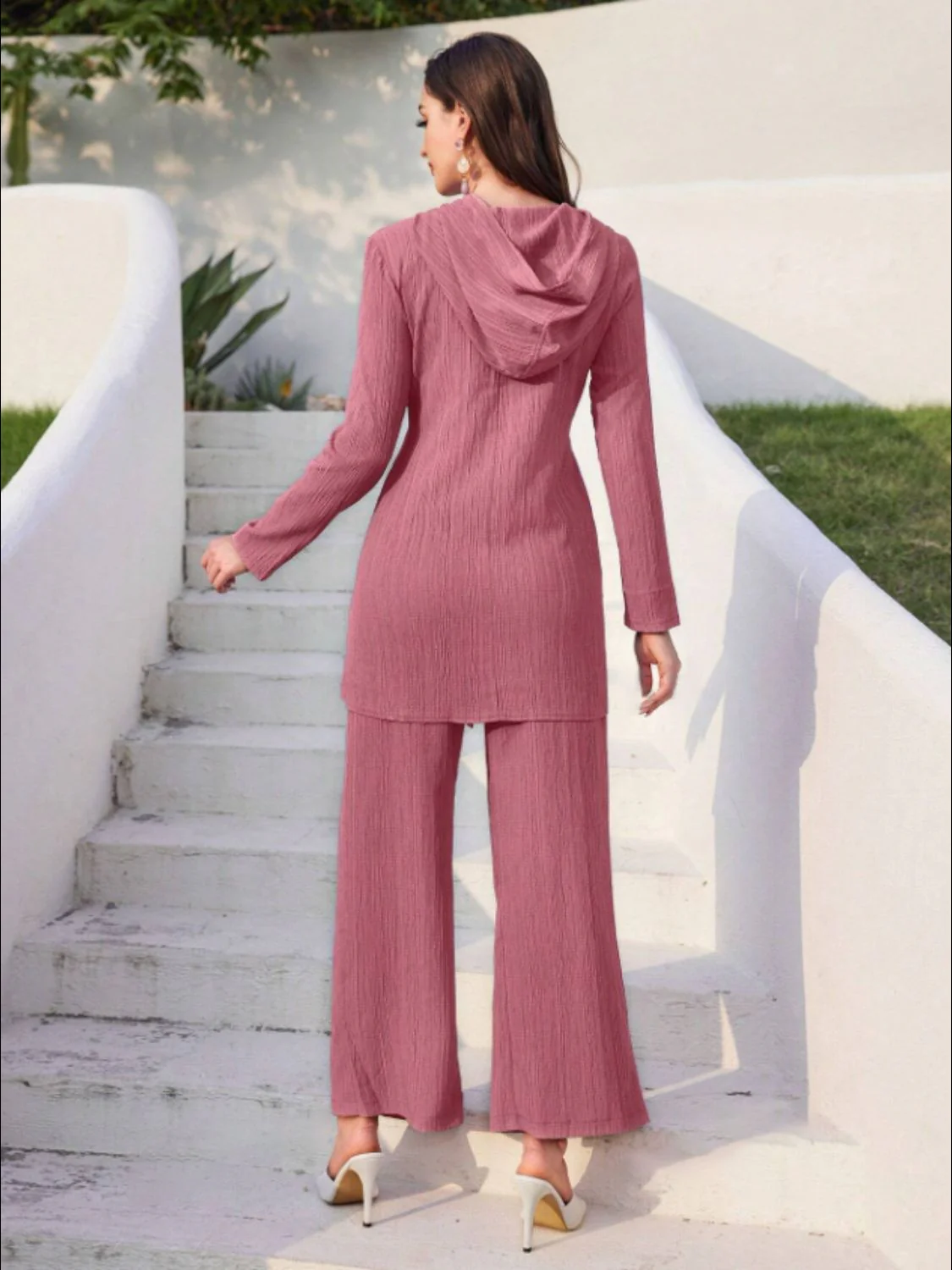 Annelie | Set consisting of a long-sleeved hooded top and tie-dye trousers - Image 13