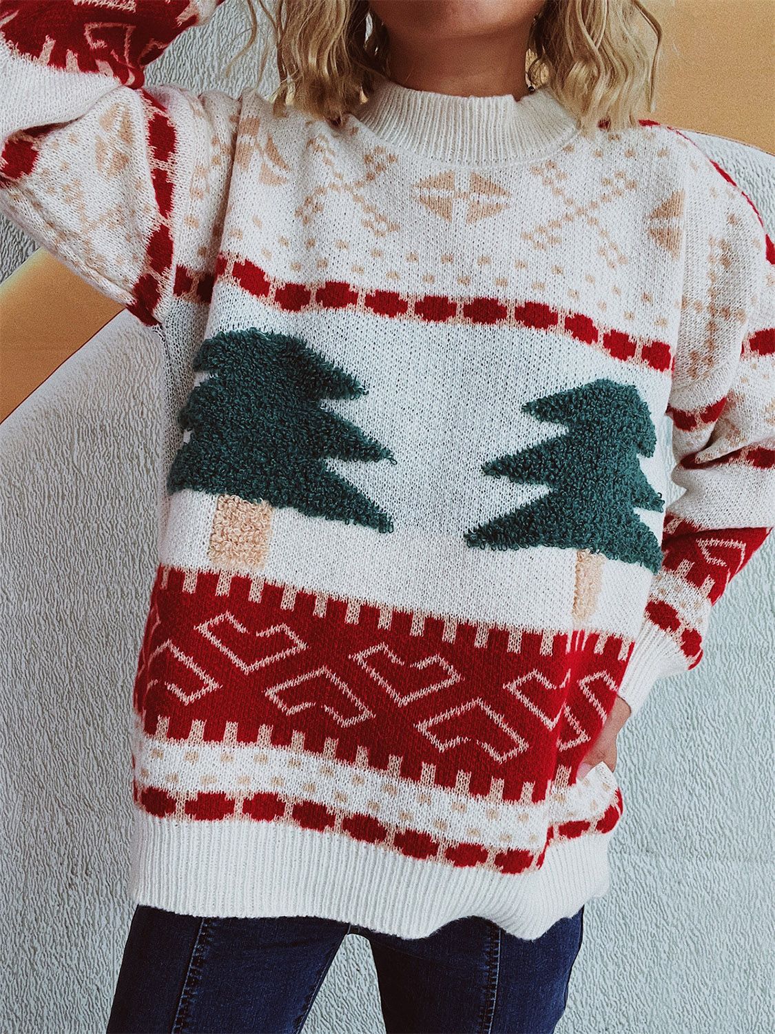 Annelies | Long-sleeved Christmas tree sweater with stand-up collar - Image 8