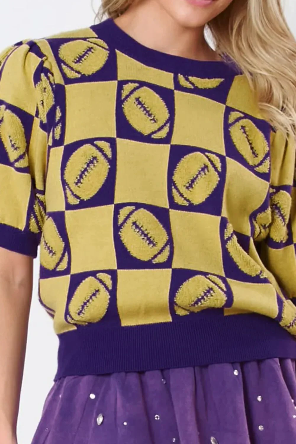 Annika | Football sweater with a crew neck and short sleeves - Image 11