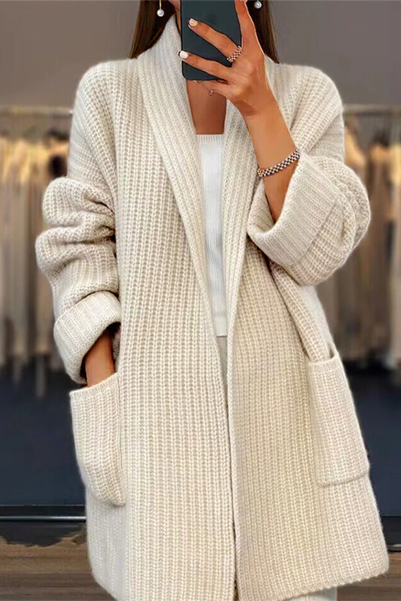 Antonia | Casual, simple outerwear with solid pocket fabric and cardigan collar