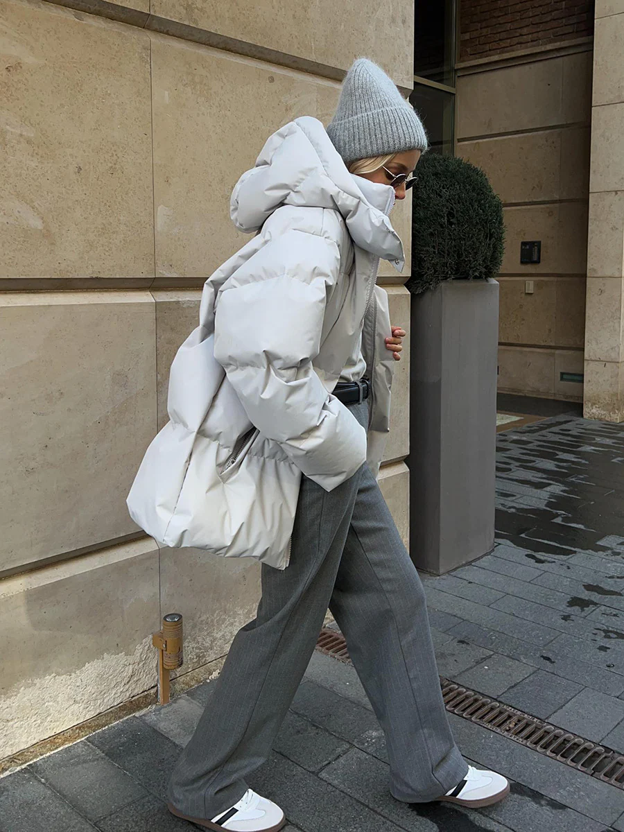 Antonia | Hooded down jacket - Image 5