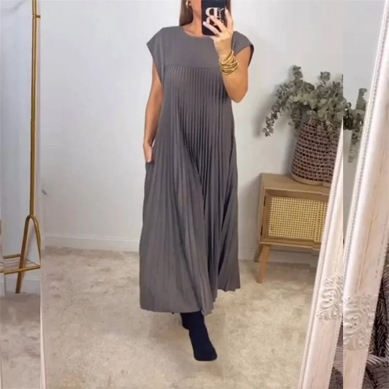 Araceli® | Elegant Pleated Maxi Dress - Image 2