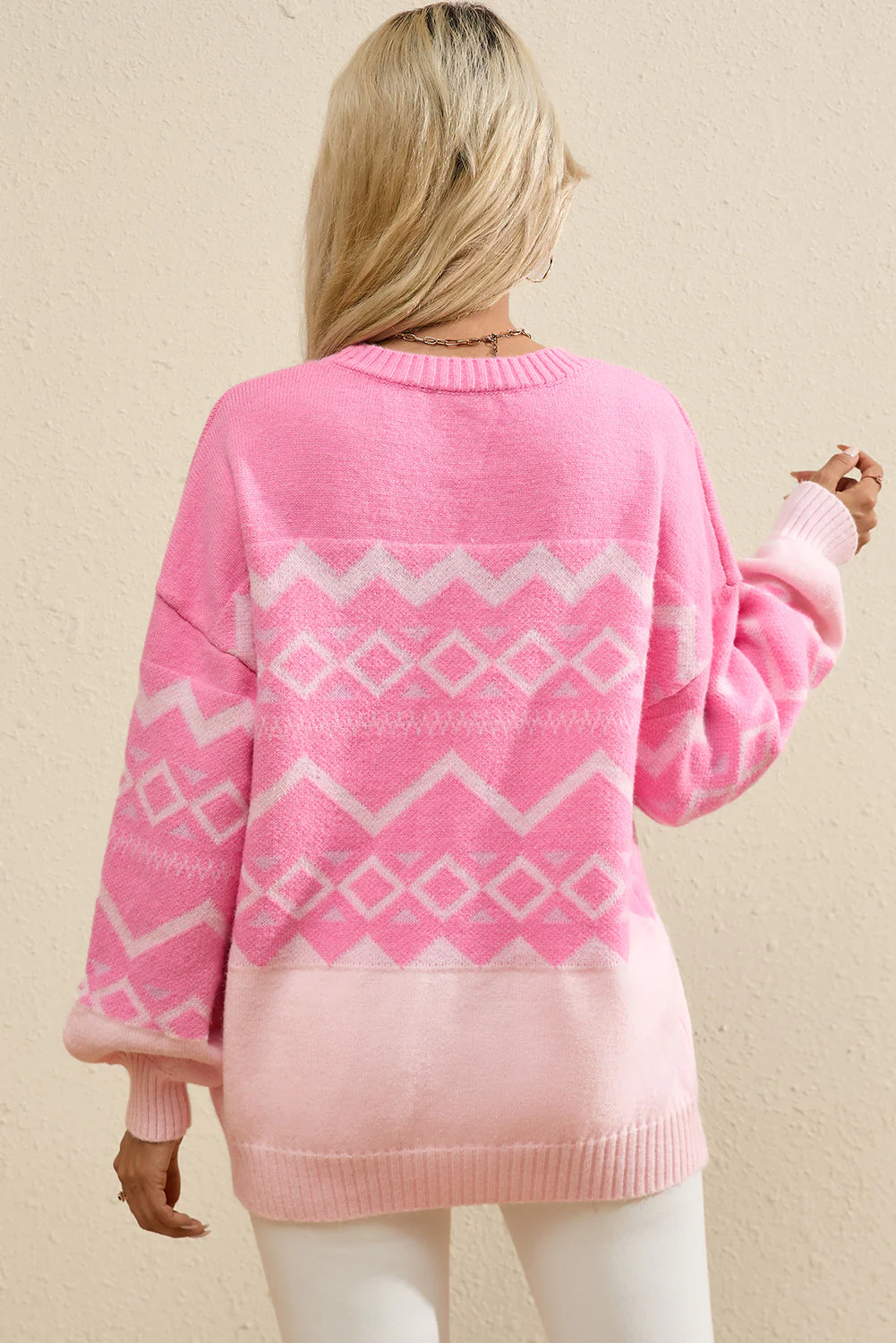 Aranza | Casual and stylish winter sweater - Image 10