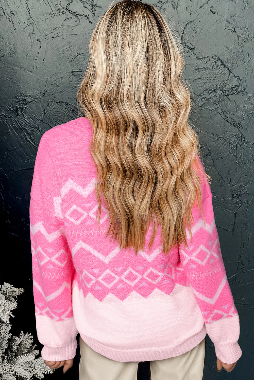 Aranza | Casual and stylish winter sweater - Image 5
