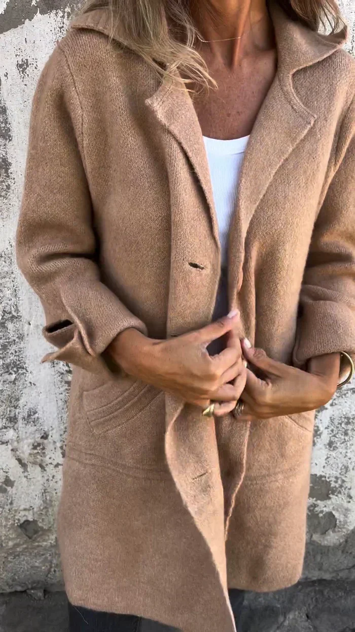 Ariadna | Waterproof coat with lapel collar - Image 4
