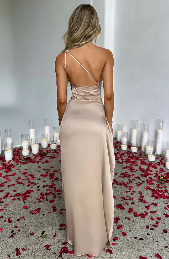 Ariana® | Elegant Satin-Maxi Dress - Image 2