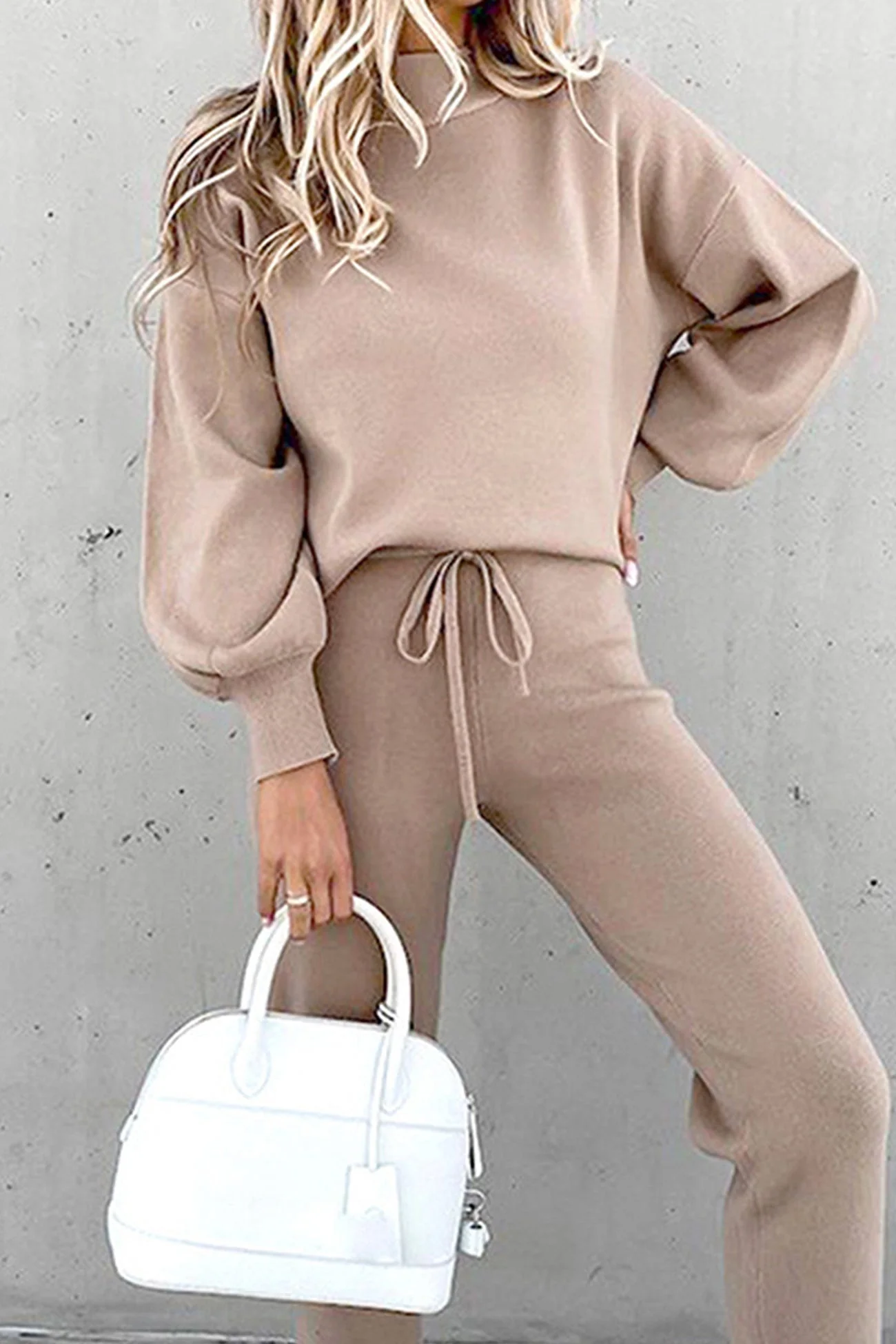 Astrid | Long sweatshirt pants suits with stand-up collar and puff sleeves - Image 5