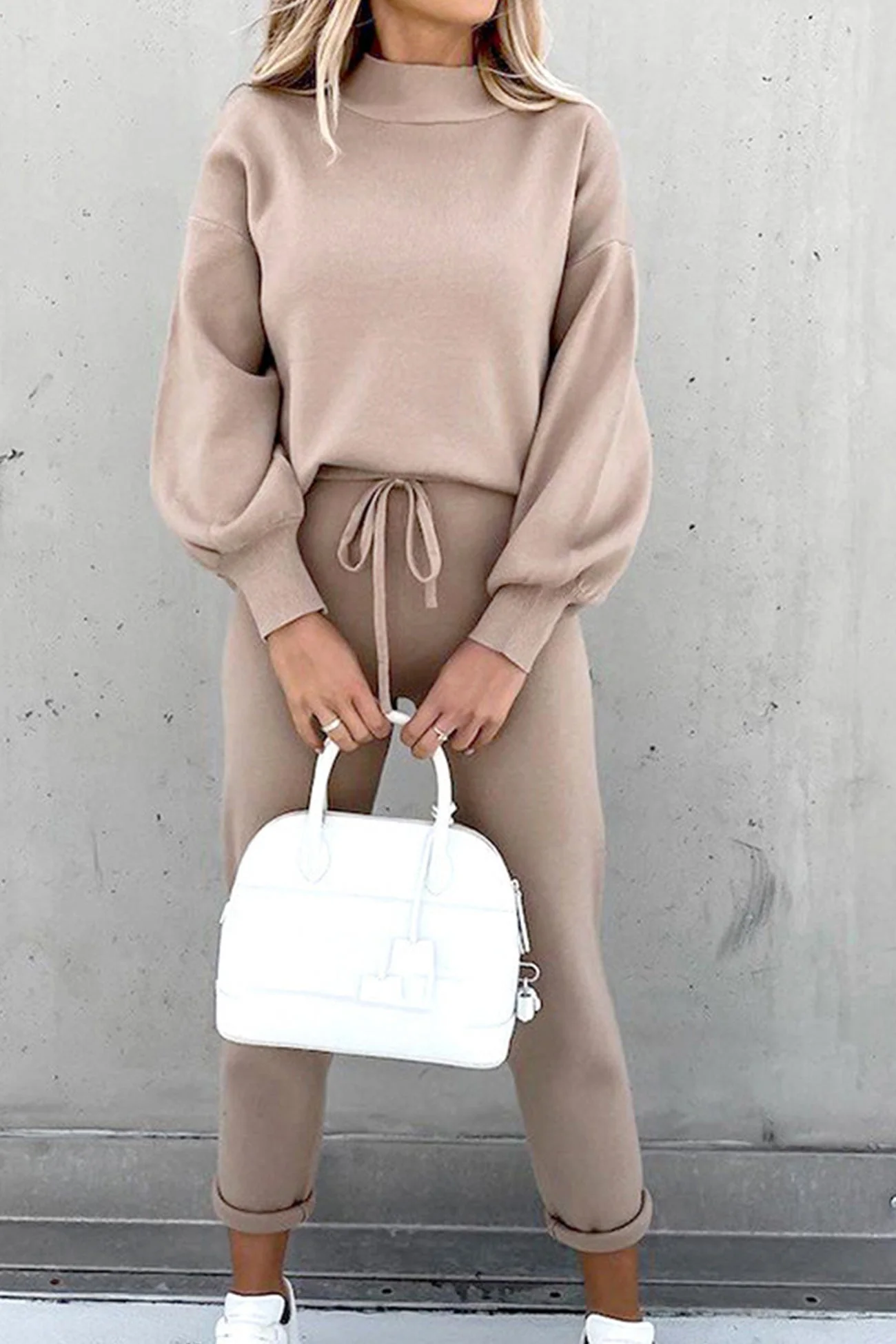 Astrid | Long sweatshirt pants suits with stand-up collar and puff sleeves - Image 6