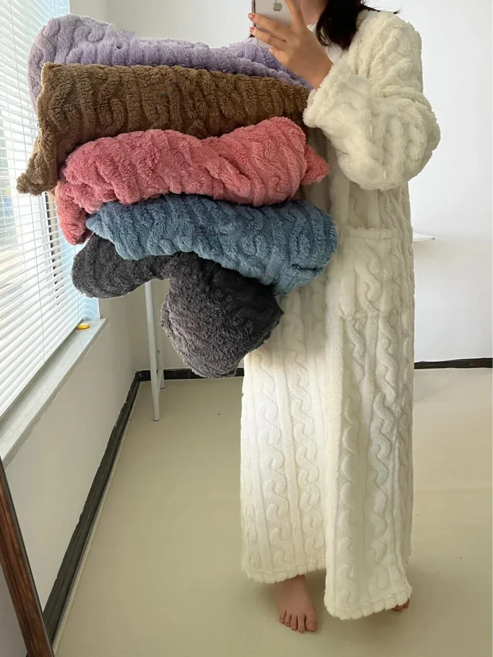 Ava® | Blanket With Sleeves - Image 7
