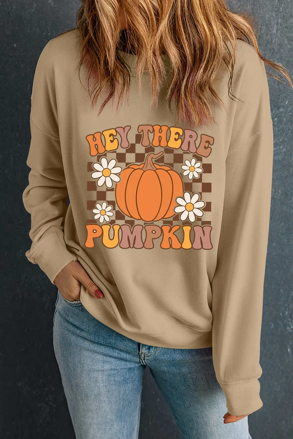 Barbara | Long-sleeved sweatshirt with a pumpkin graphic - Image 2