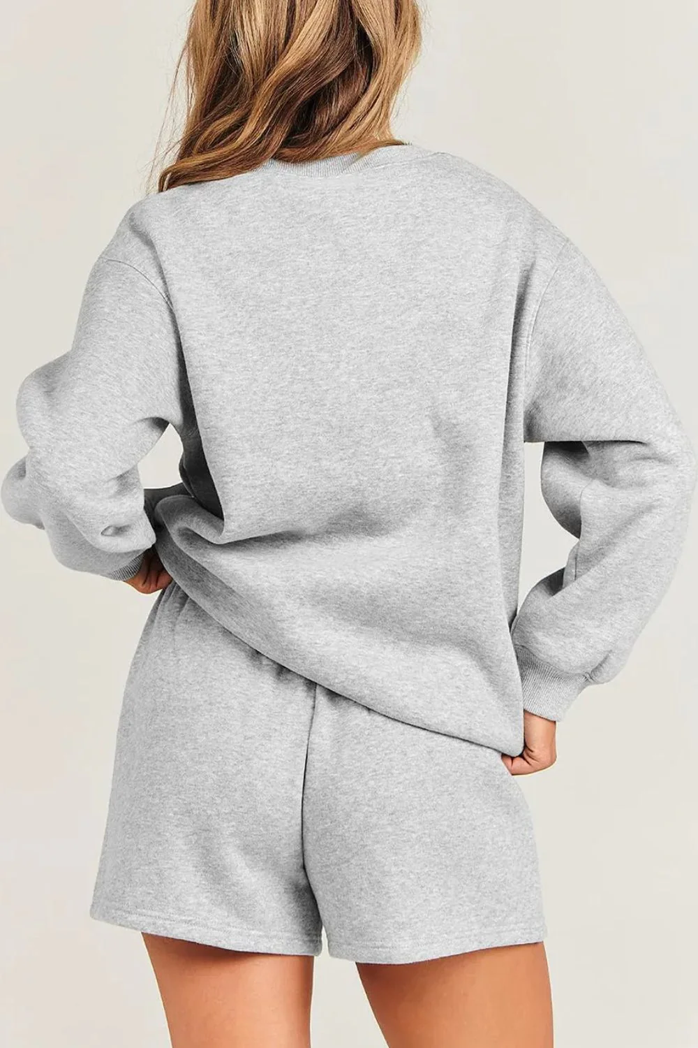 Beata | Crew neck sweatshirt and shorts set with dropped shoulders - Image 2