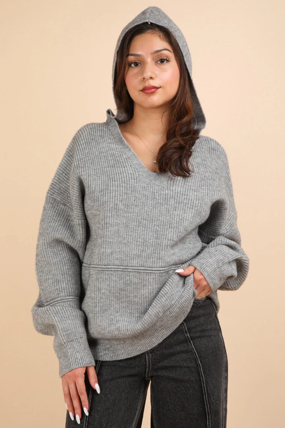 Beate | Hoodie with seam detail and dropped shoulders