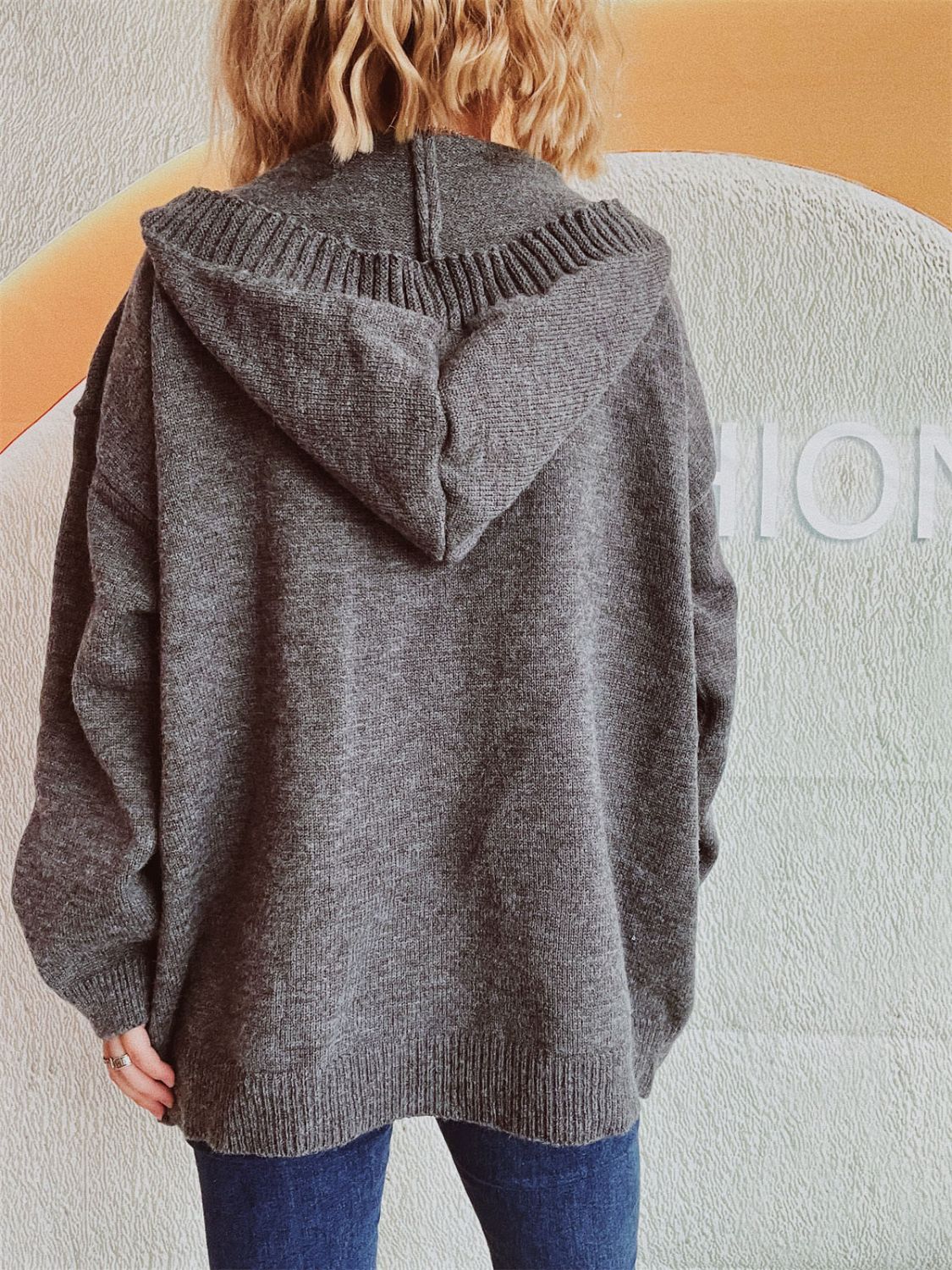 Beatrice | Long-sleeved cardigan with hood and dropped shoulders - Image 2