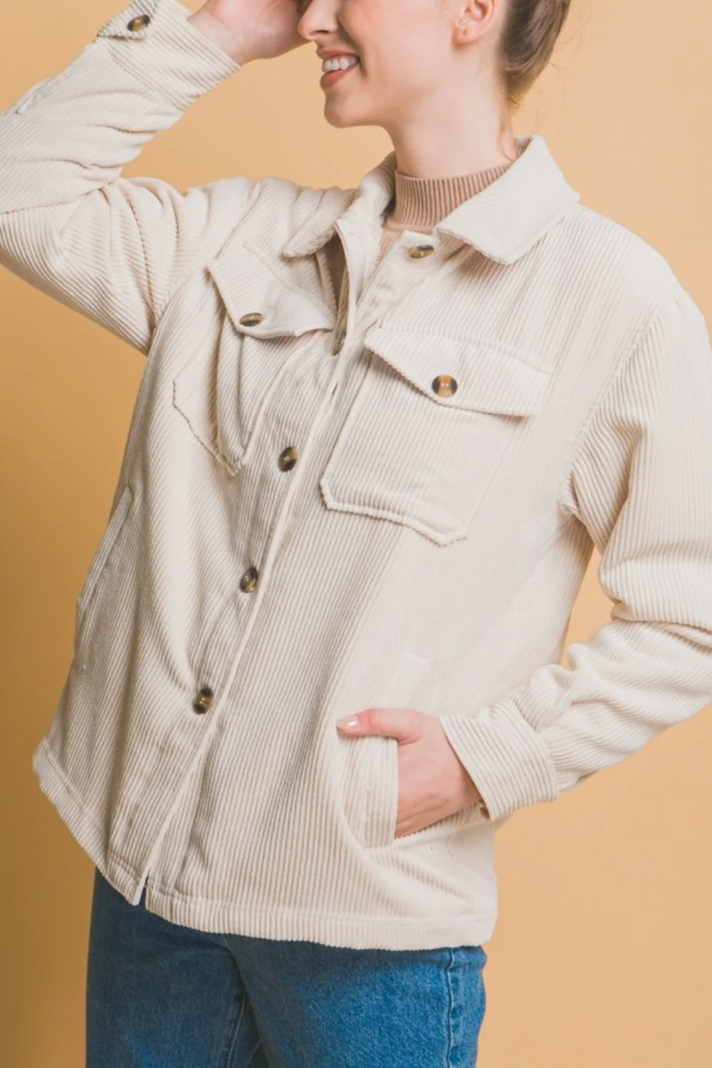 Beatriz | Love Tree corduroy jacket with buttons and Sherpa interior - Image 4