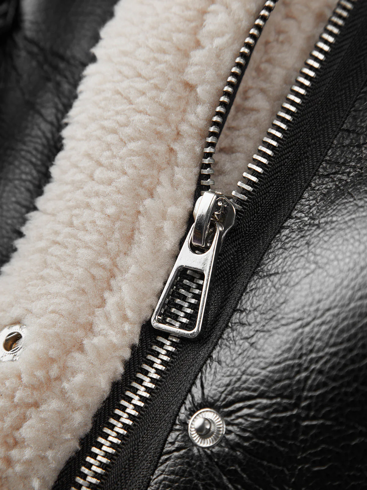 Begoña | Plush jacket - Image 10