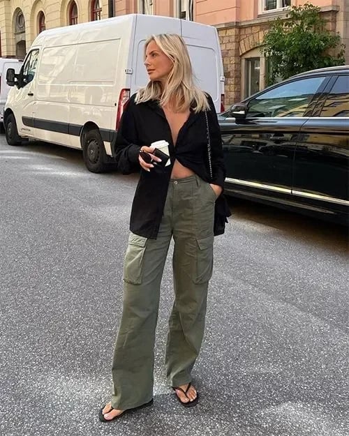 Belisa® | Adjustable Cargo Pants. Straight Cut For Casual Style - Image 2