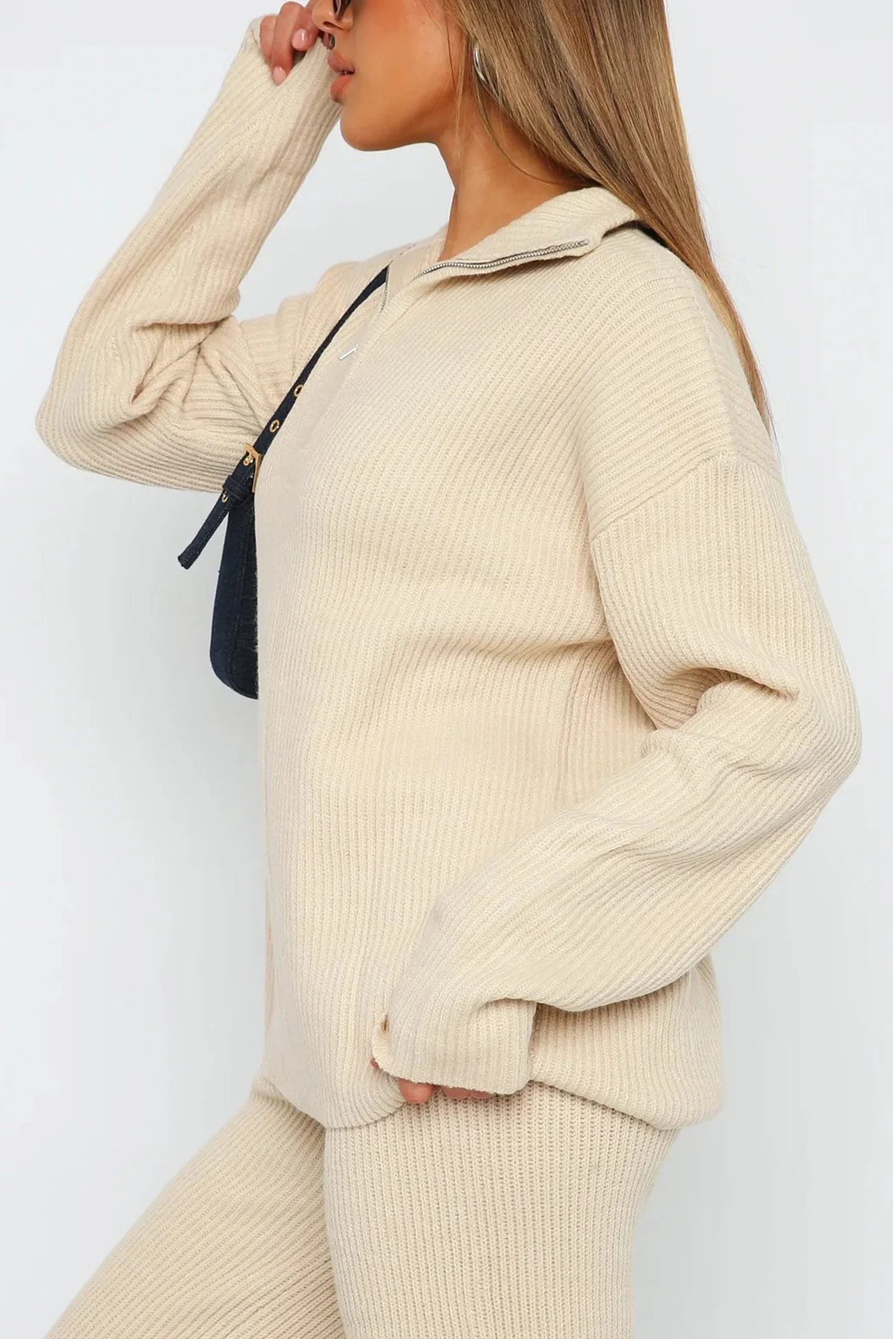 Bernadette | Two-piece outfit in ribbed knit with lapels and zip fastening - Image 13