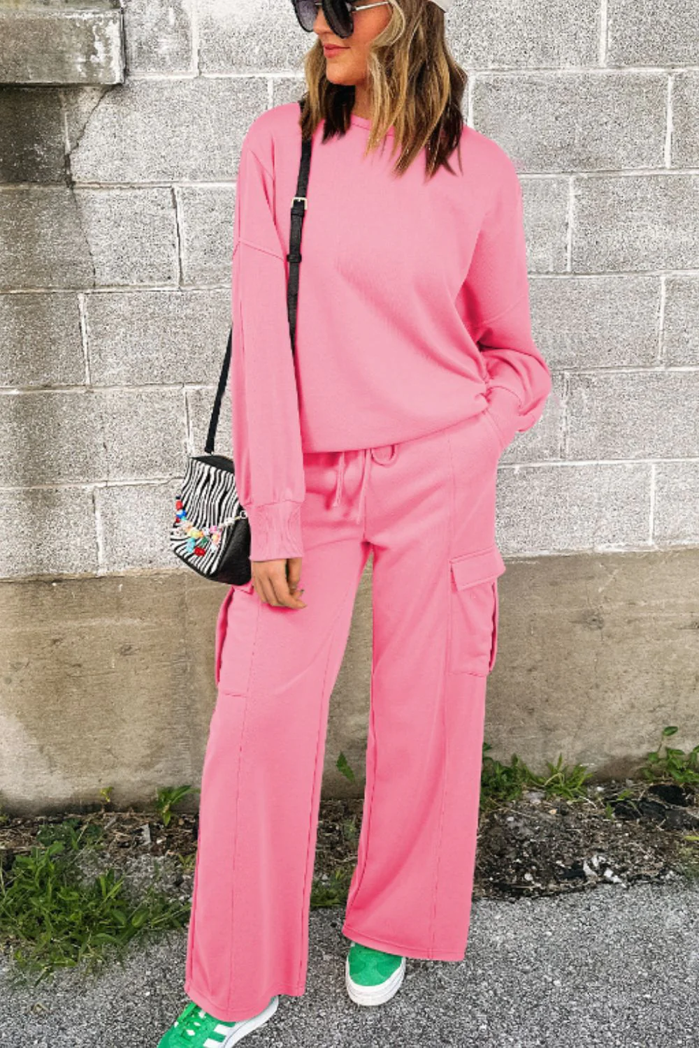 Berta | Complete set consisting of a long-sleeved crew-neck shirt and drawstring trousers - Image 2