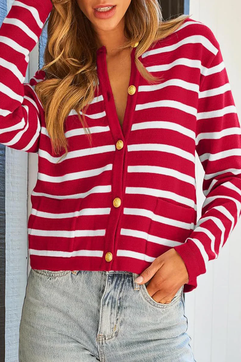 Bodil | Casual everyday outerwear with stripes and buttons and O-neck - Image 15