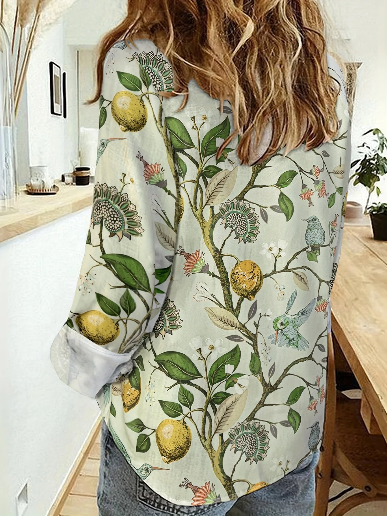 Breeze® | Stylish Lapel Blouse With Print And Buttons - Image 2