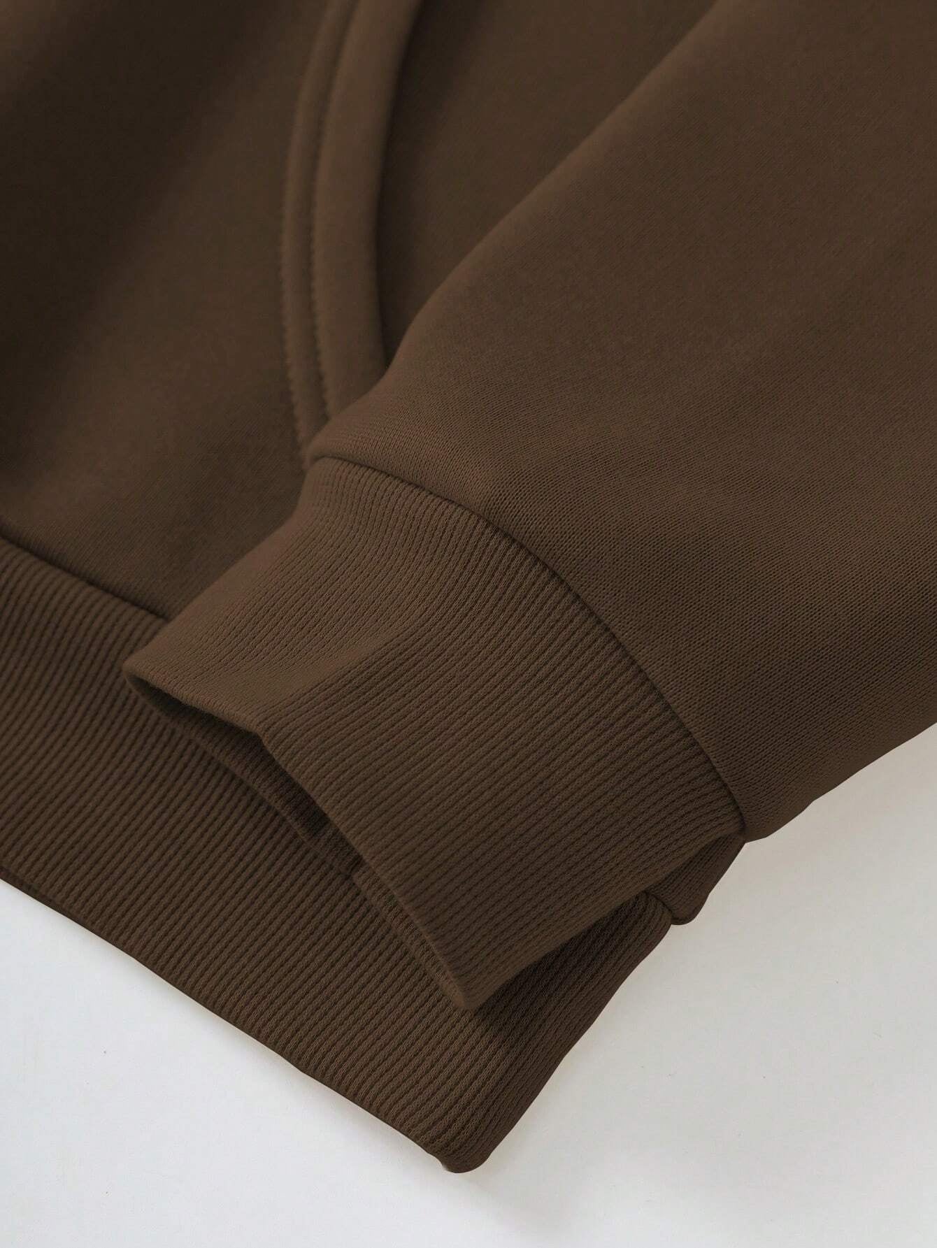 Brianna | Chic and versatile winter hoodie - Image 2
