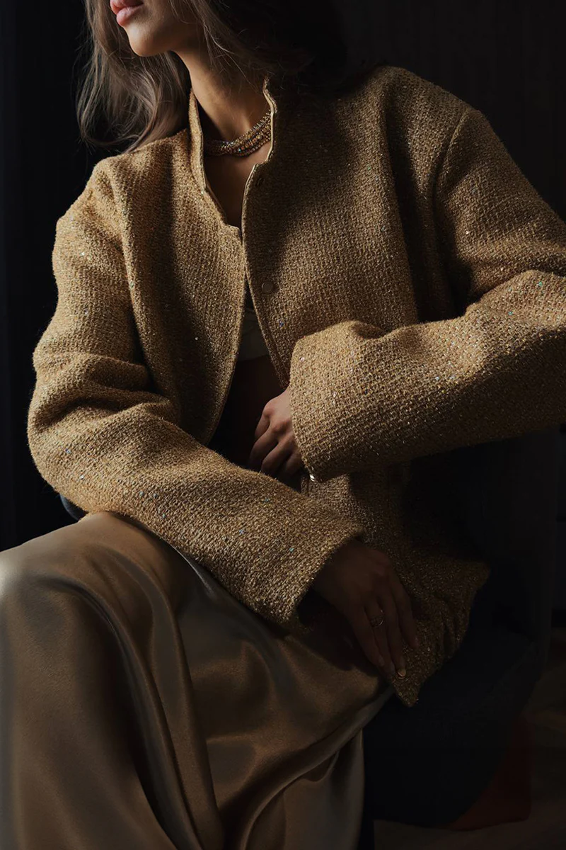 Brigida | Casual everyday outerwear with solid color sequins, patchwork and stand-up collar - Image 4