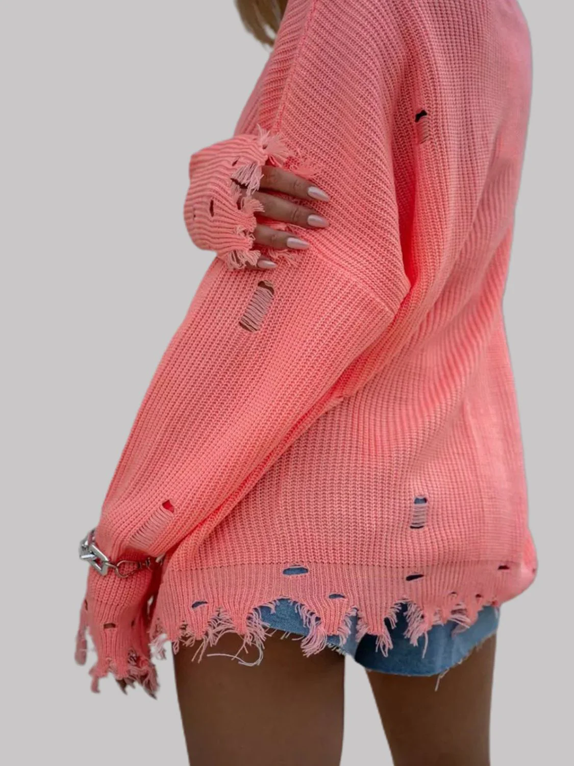 Brigitta | Long-sleeved crew-neck sweater with a distressed look - Image 2